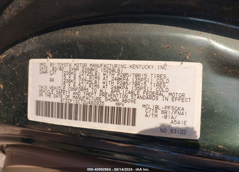 2002 TOYOTA SIENNA LE VIN: 4T3ZF13C72U482935