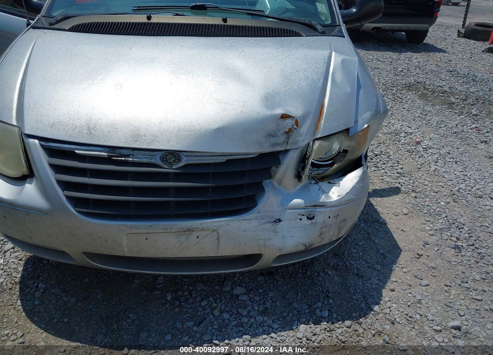 2006 CHRYSLER TOWN & COUNTRY LX VIN: 2A4GP44R76R794417