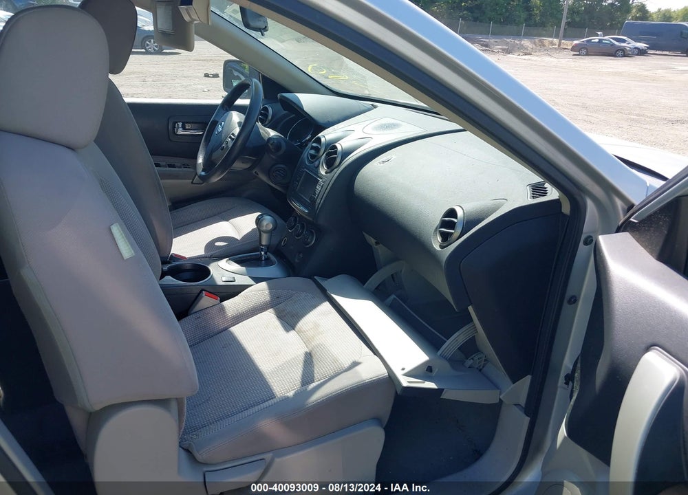 2013 NISSAN ROGUE SV VIN: JN8AS5MV2DW641207