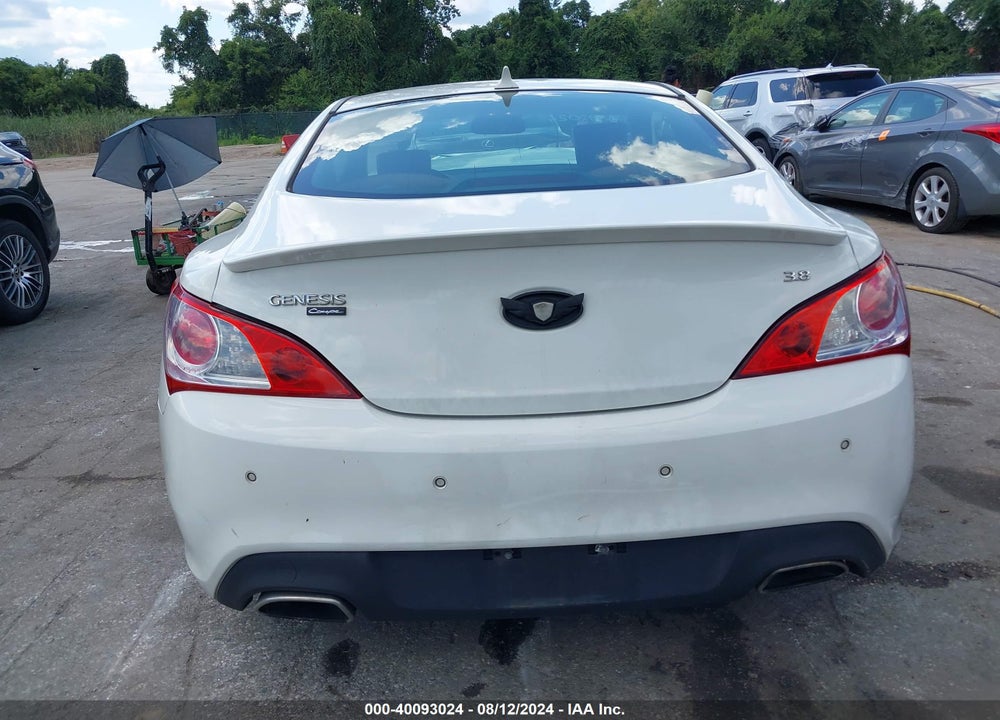 2011 HYUNDAI GENESIS 3.8 GRAND TOURING VIN: KMHHU6KH7BU042864