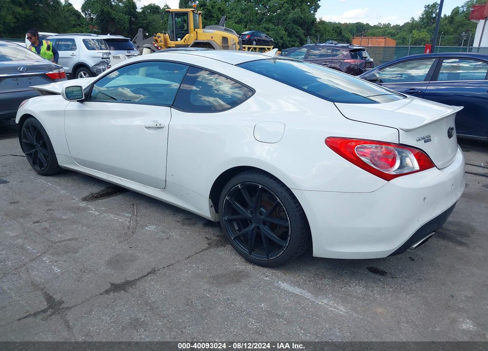 2011 HYUNDAI GENESIS 3.8 GRAND TOURING VIN: KMHHU6KH7BU042864