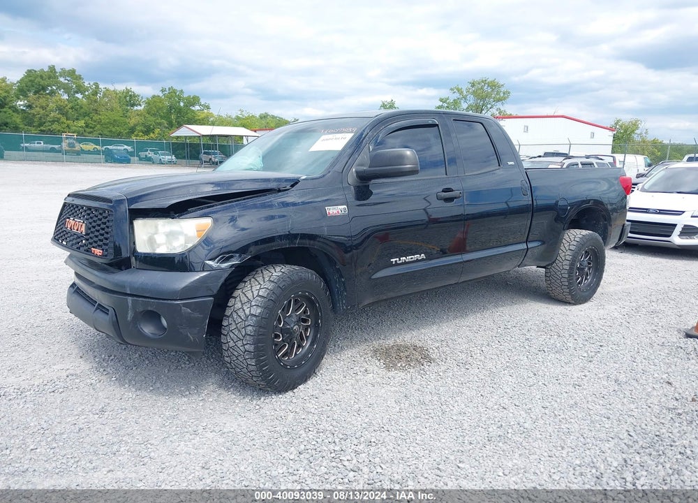 2011 TOYOTA TUNDRA GRADE 5.7L V8 VIN: 5TFUW5F11BX189412