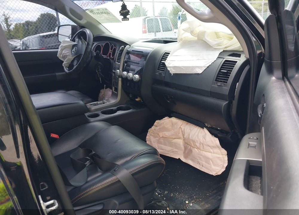 2011 TOYOTA TUNDRA GRADE 5.7L V8 VIN: 5TFUW5F11BX189412