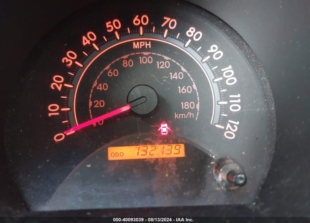 2011 TOYOTA TUNDRA GRADE 5.7L V8 VIN: 5TFUW5F11BX189412