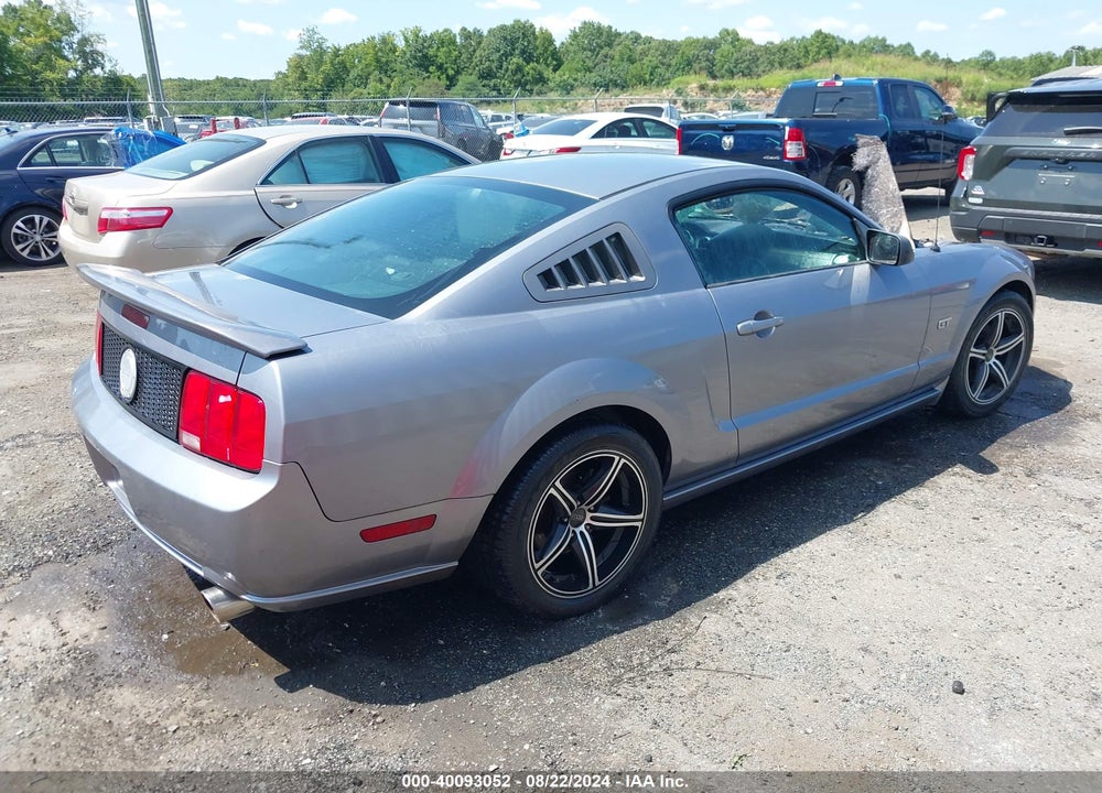 2006 FORD MUSTANG GT VIN: 1ZVHT82H365256105