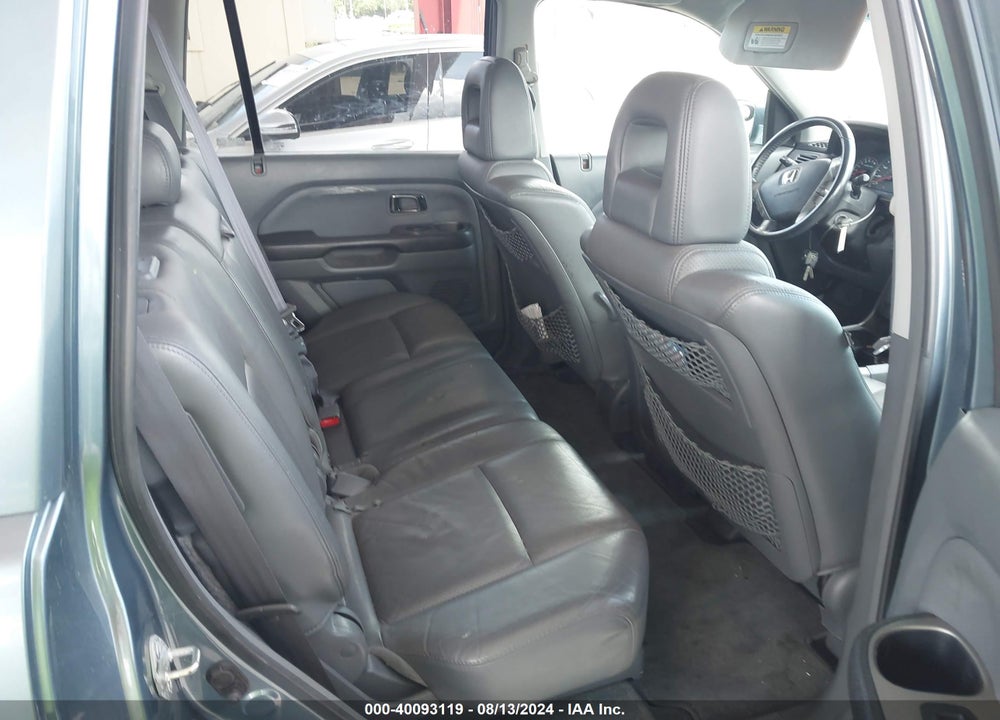 2005 HONDA PILOT EX-L VIN: 5FNYF18665B021007