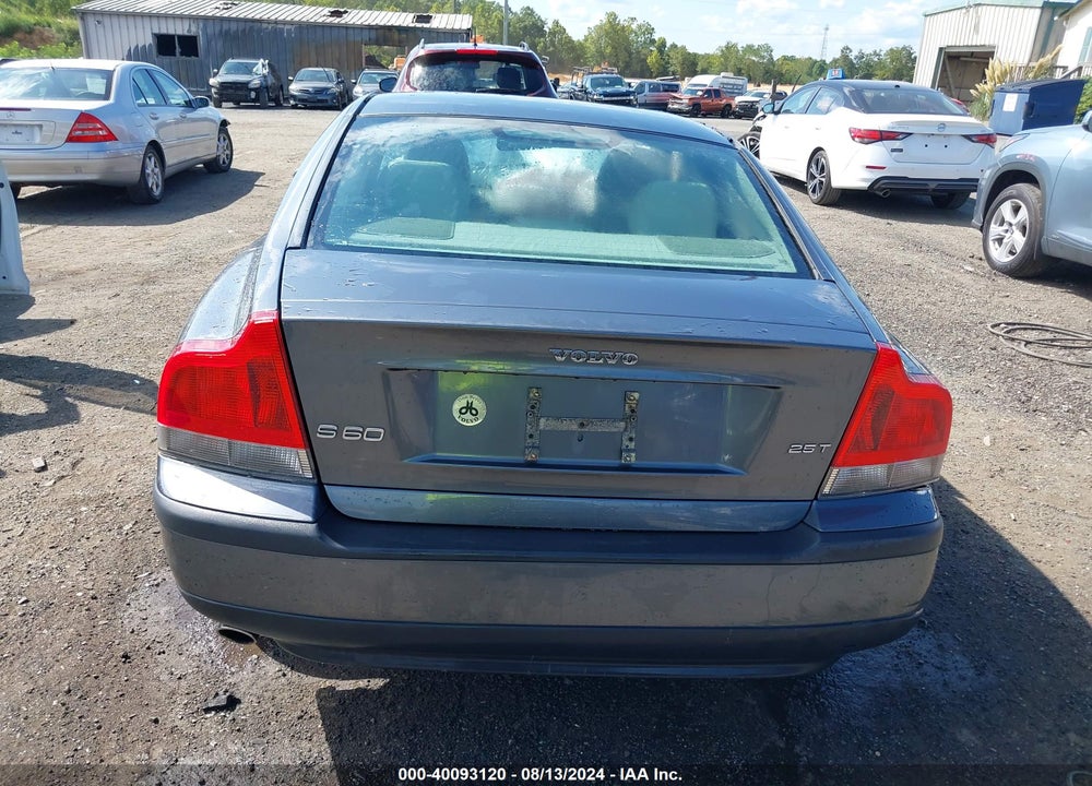 2004 VOLVO S60 2.5T VIN: YV1RS59V442411208