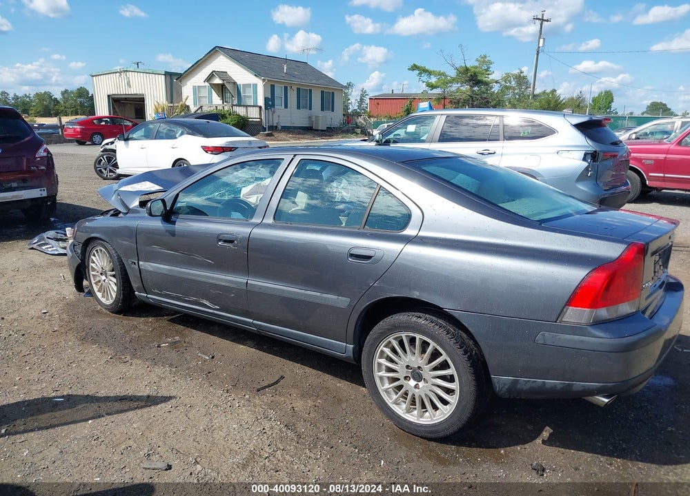 2004 VOLVO S60 2.5T VIN: YV1RS59V442411208