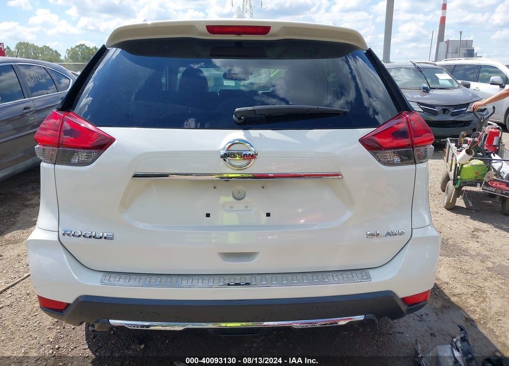 2017 NISSAN ROGUE SL VIN: 5N1AT2MV6HC871374