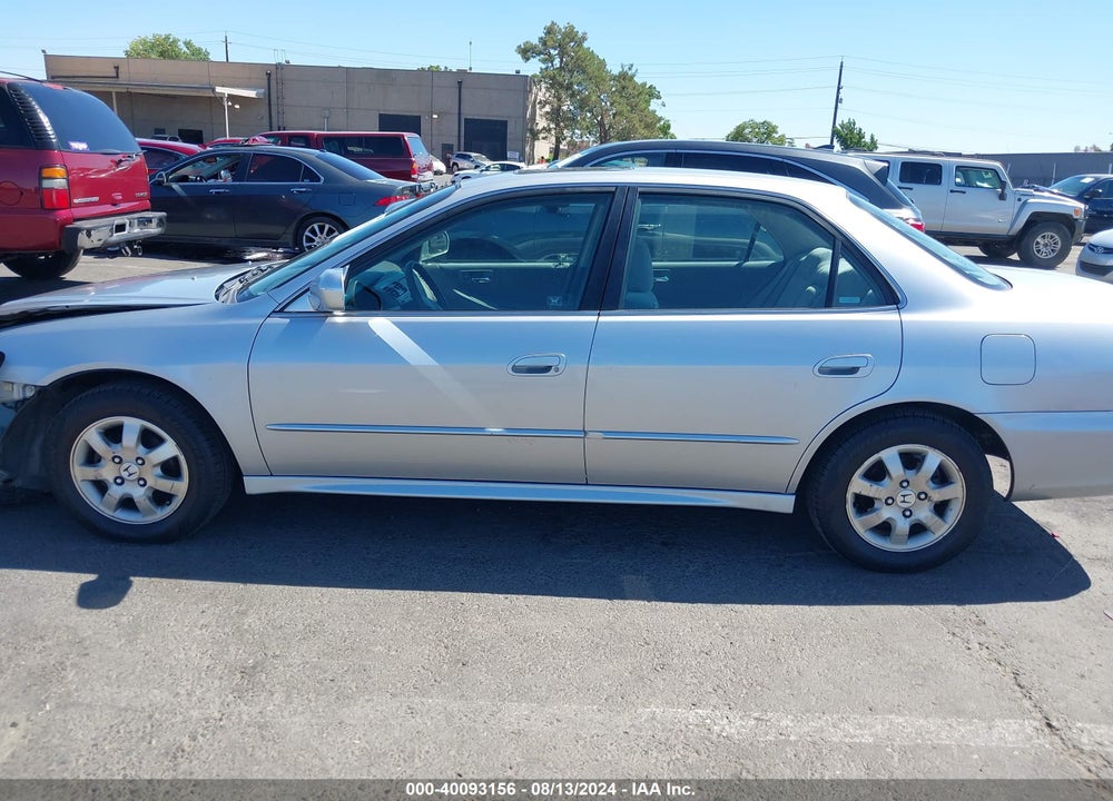 2002 HONDA ACCORD 2.3 EX/2.3 SE VIN: JHMCG66842C010250