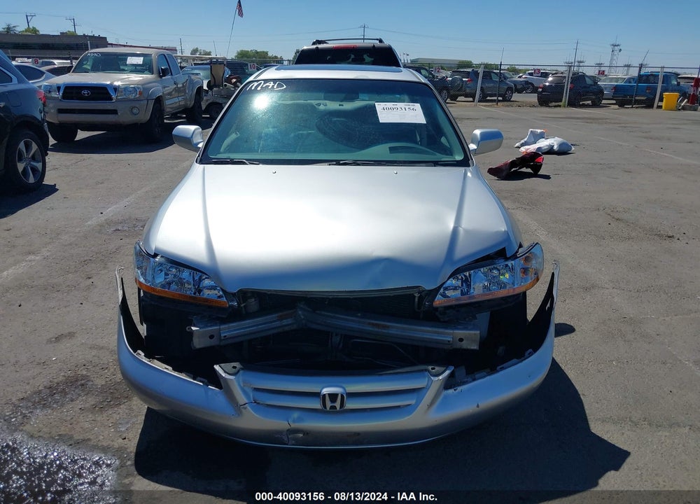 2002 HONDA ACCORD 2.3 EX/2.3 SE VIN: JHMCG66842C010250