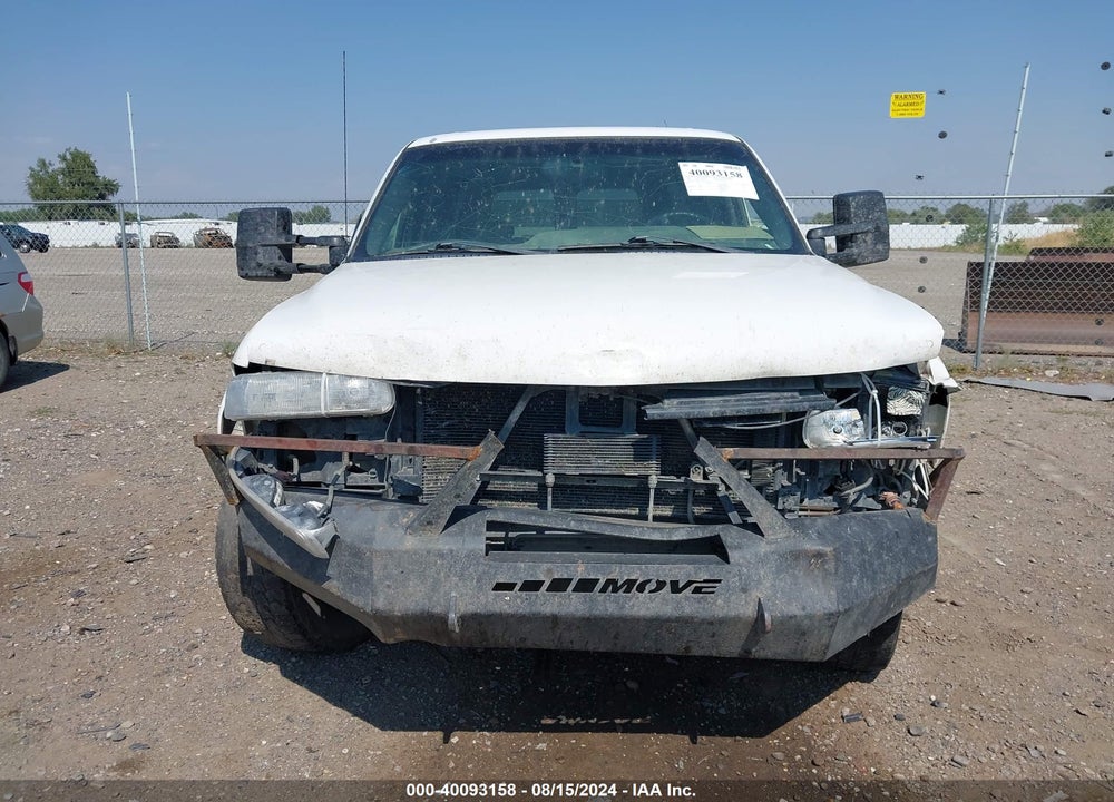 2001 CHEVROLET SUBURBAN 2500 LT VIN: 3GNGK26UX1G173141