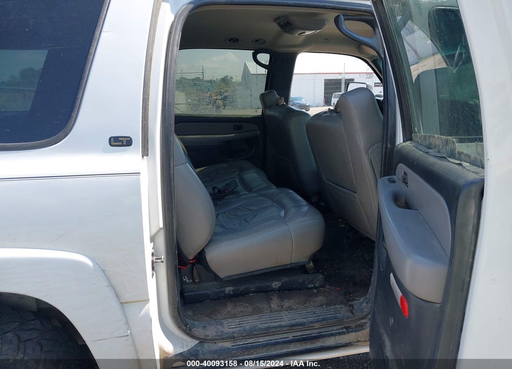 2001 CHEVROLET SUBURBAN 2500 LT VIN: 3GNGK26UX1G173141
