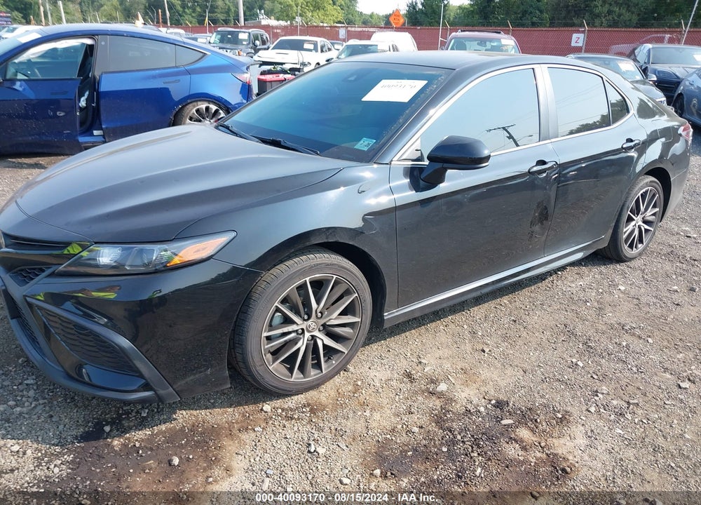 2021 TOYOTA CAMRY SE AWD VIN: 4T1G11BK1MU042106