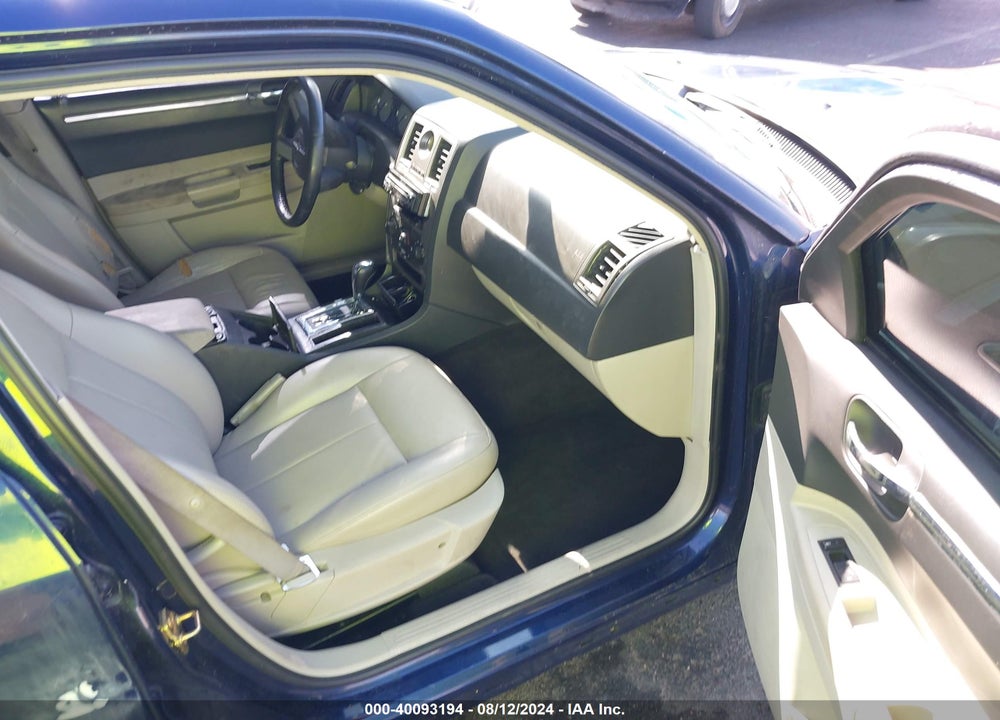 2006 CHRYSLER 300 TOURING VIN: 2C3KA53G76H352688
