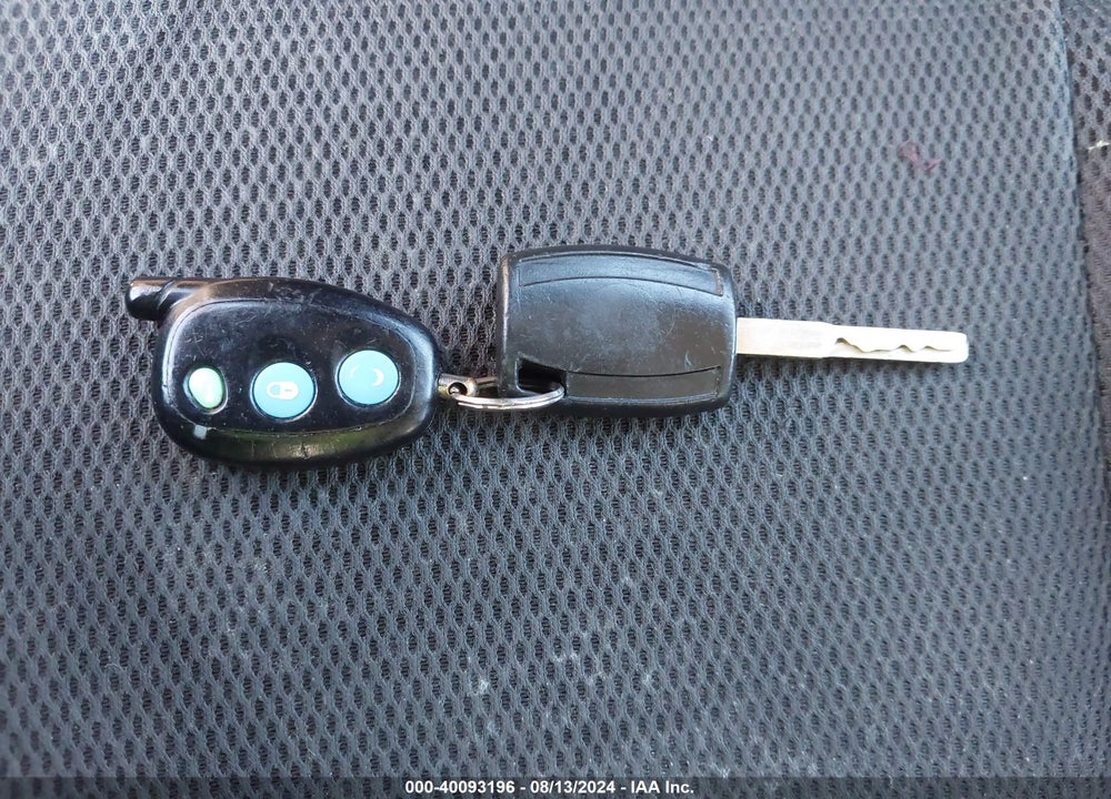 2014 FORD FOCUS VIN: 1FADP3F2XEL410968