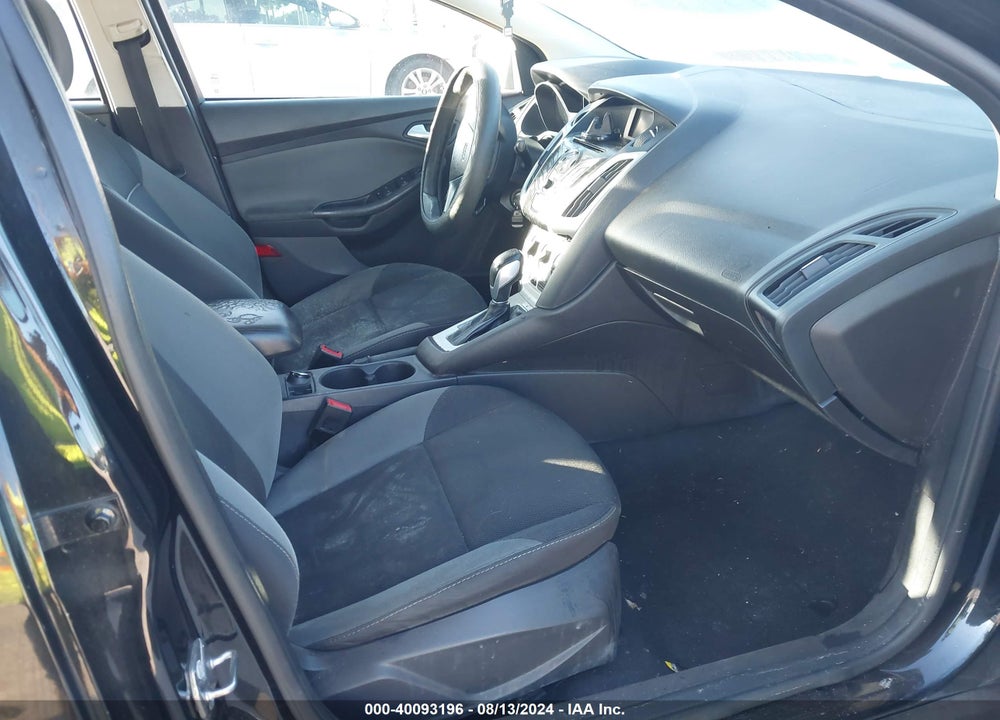 2014 FORD FOCUS VIN: 1FADP3F2XEL410968