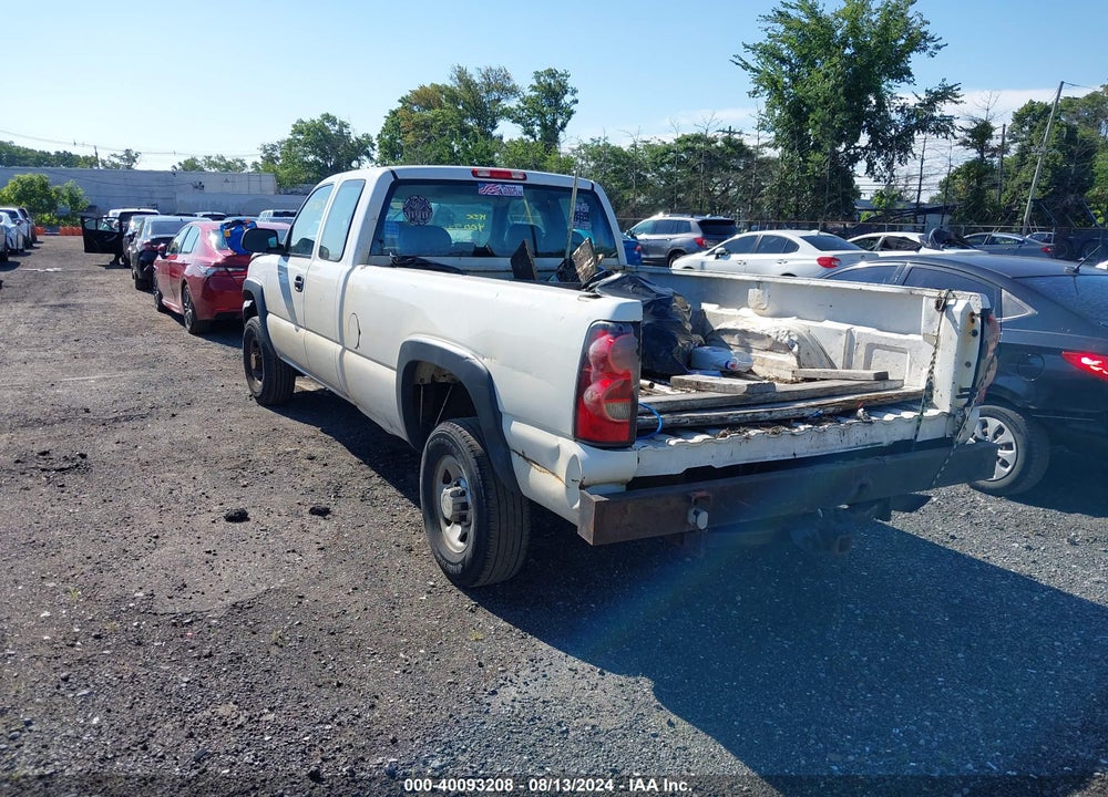 2007 CHEVROLET SILVERADO 2500HD CLASSIC WORK TRUCK VIN: 1GCHC29U57E142384