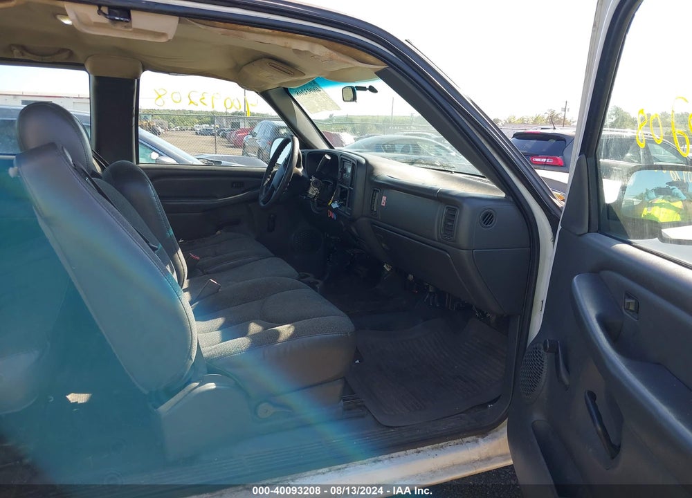 2007 CHEVROLET SILVERADO 2500HD CLASSIC WORK TRUCK VIN: 1GCHC29U57E142384