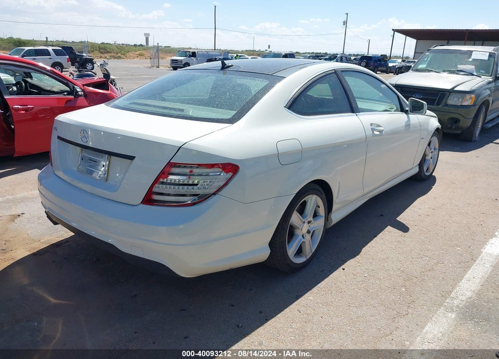 2012 MERCEDES-BENZ C 250 VIN: WDDGJ4HB6CF847332