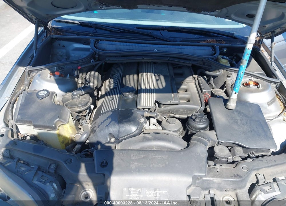 2004 BMW 325I VIN: WBAET37424NJ45750