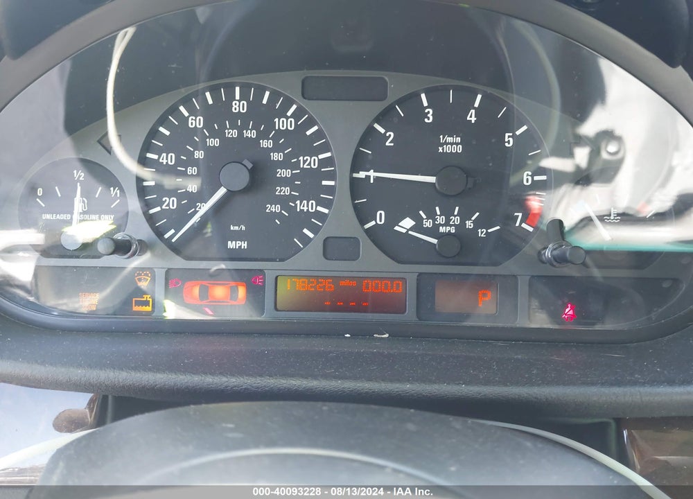 2004 BMW 325I VIN: WBAET37424NJ45750