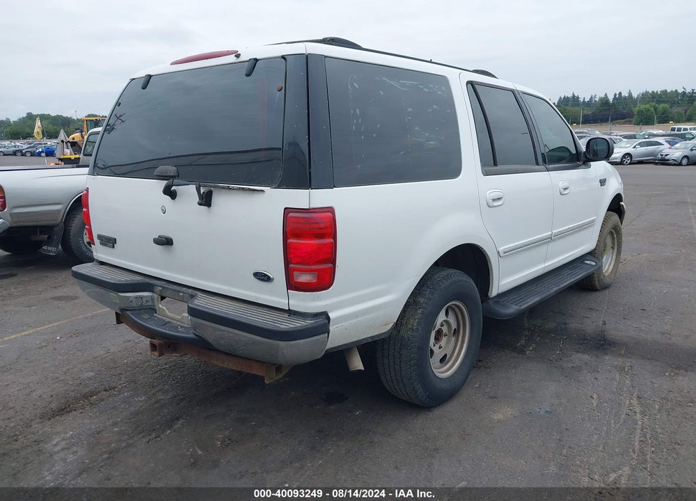2000 FORD EXPEDITION XLT VIN: 1FMPU16L6YLB74297
