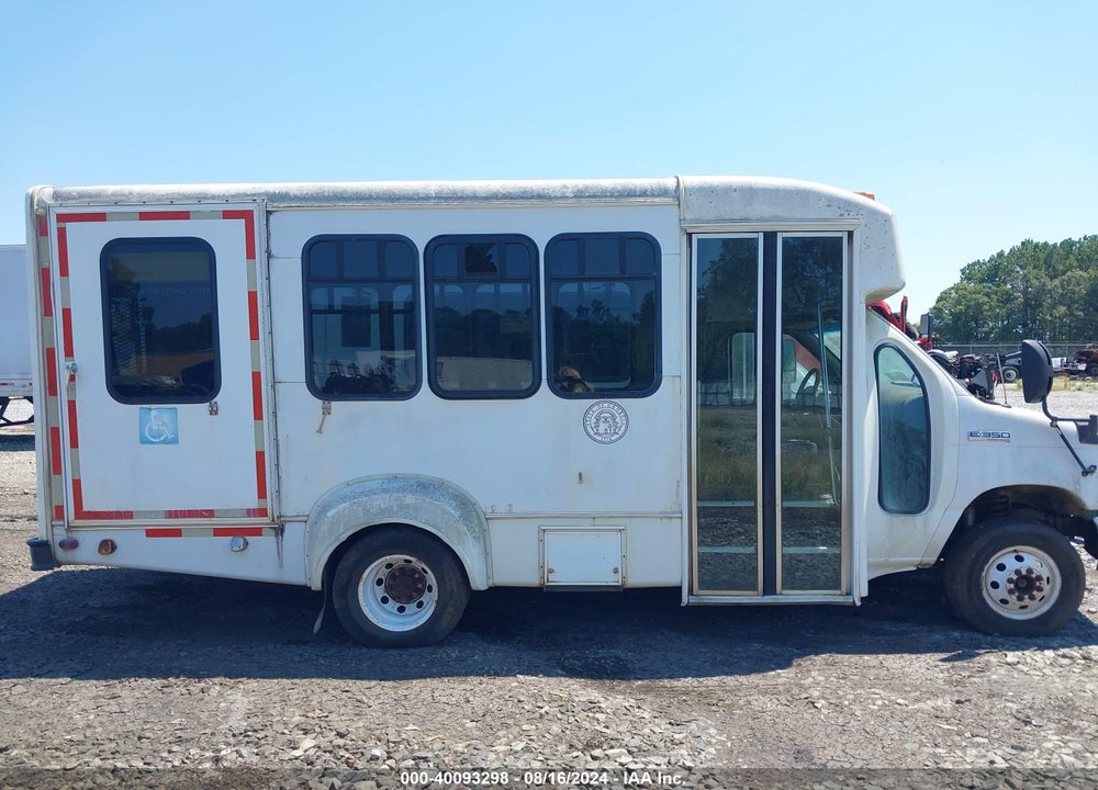 2006 FORD E-350 CUTAWAY VIN: 1FDWE35S36HB24275