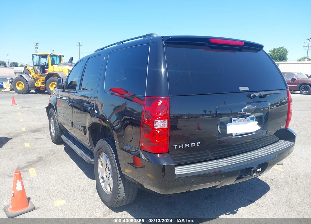 2011 CHEVROLET TAHOE LT VIN: 1GNSCBE03BR128775