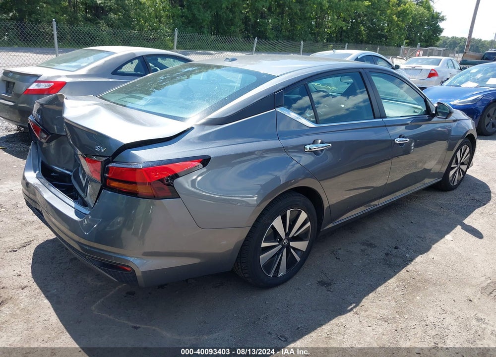 2022 NISSAN ALTIMA SV FWD VIN: 1N4BL4DV9NN317336