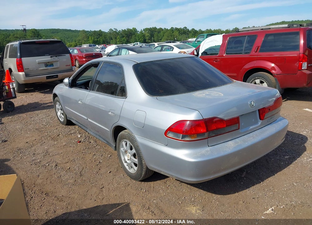 2002 HONDA ACCORD 2.3 SE VIN: 1HGCG56772A087615