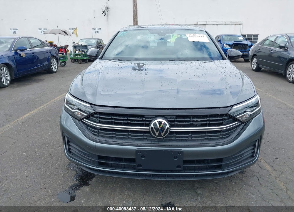 2024 VOLKSWAGEN JETTA 1.5T SPORT VIN: 3VWBM7BU2RM057717