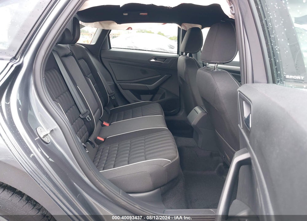 2024 VOLKSWAGEN JETTA 1.5T SPORT VIN: 3VWBM7BU2RM057717