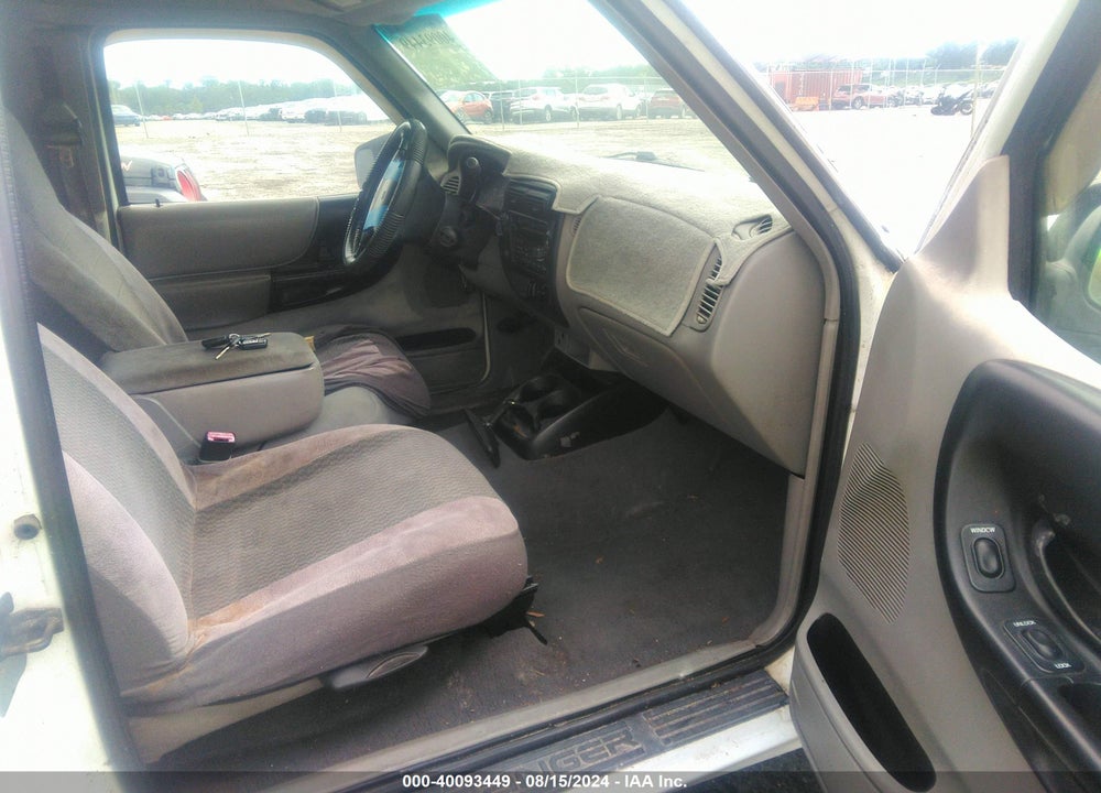 2000 FORD RANGER XLT VIN: 1FTZR15X3YPA18309