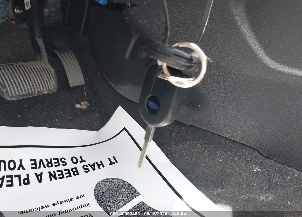 2014 FORD FOCUS SE VIN: 1FADP3K20EL245180
