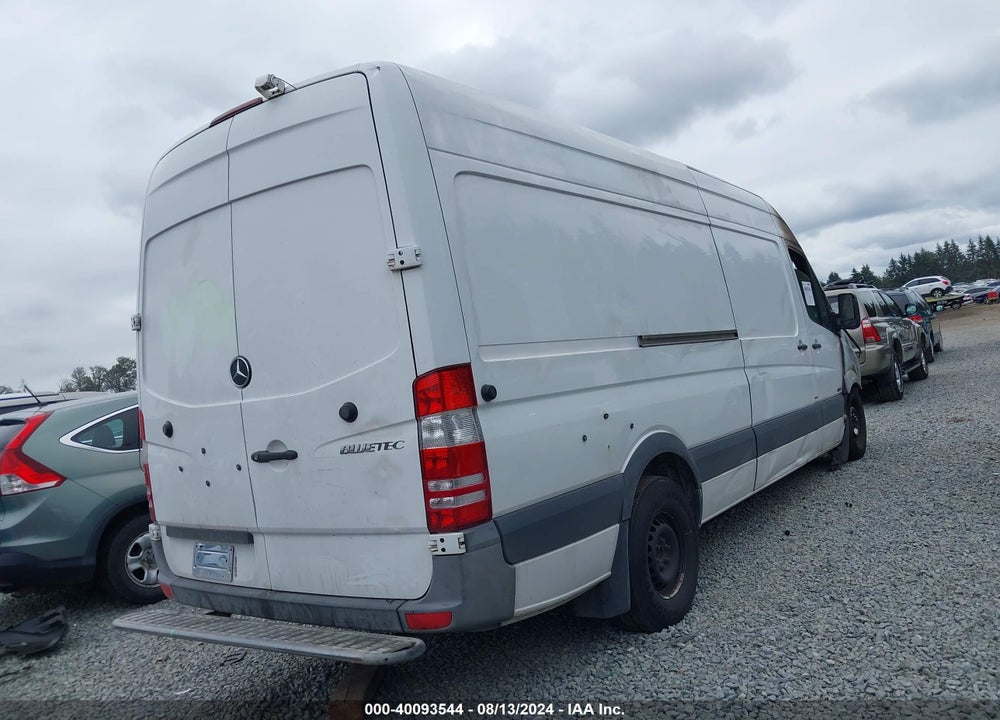 2012 MERCEDES-BENZ SPRINTER 2500 HIGH ROOF VIN: WD3PE8CB2C5702446