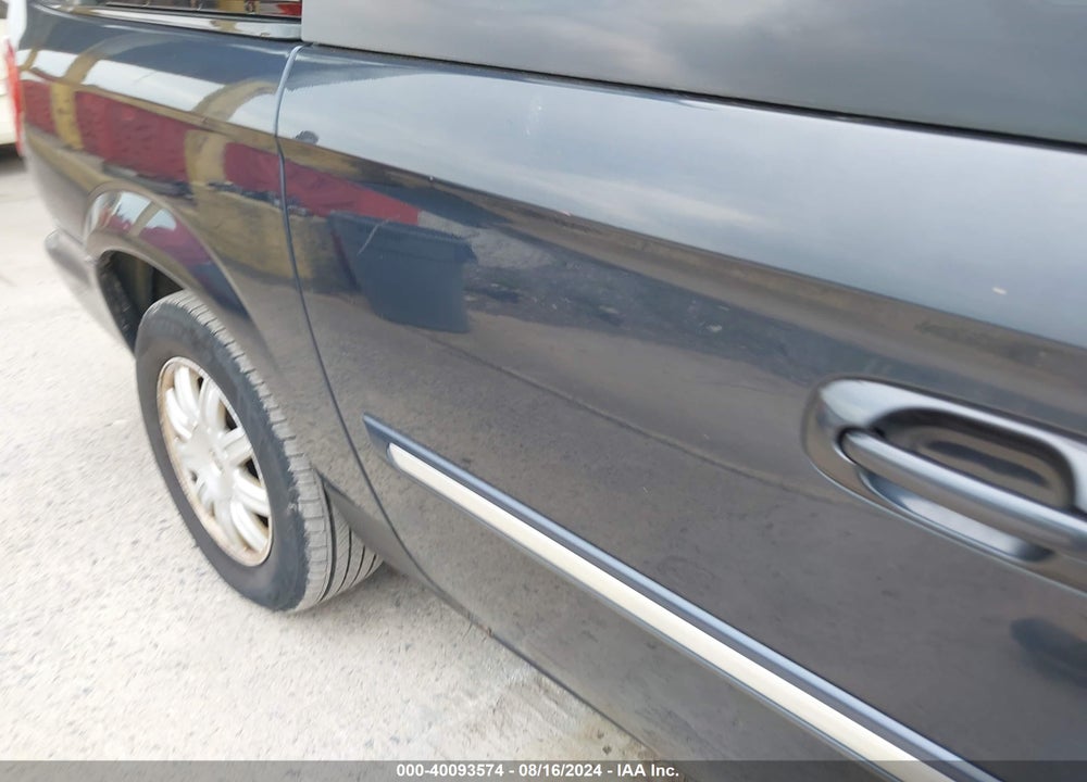 2007 CHRYSLER TOWN & COUNTRY VIN: 2A4GP54L17R306002