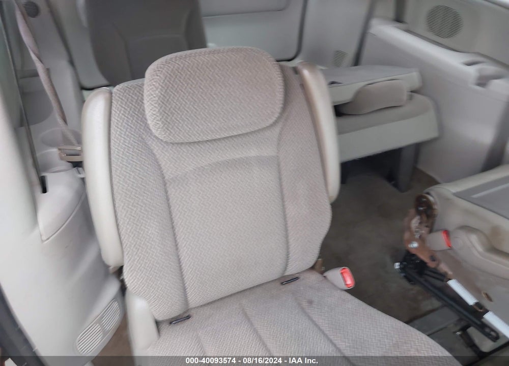 2007 CHRYSLER TOWN & COUNTRY VIN: 2A4GP54L17R306002