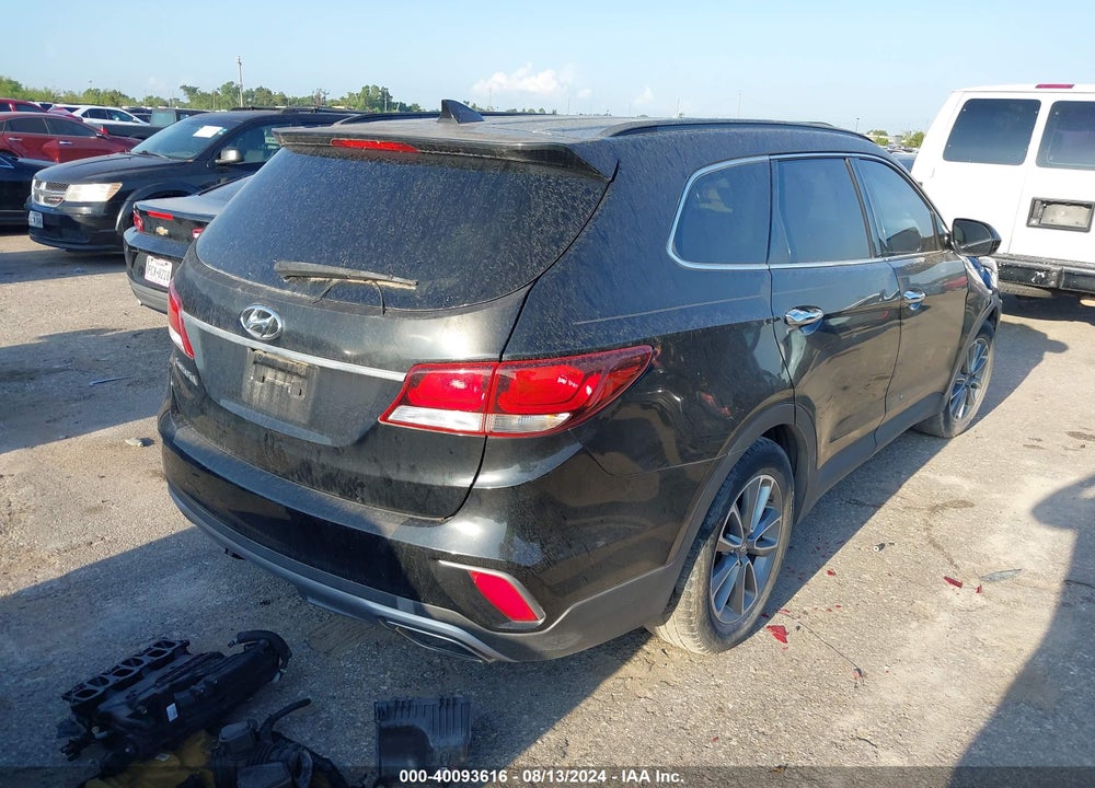 2017 HYUNDAI SANTA FE SE VIN: KM8SM4HF3HU235005
