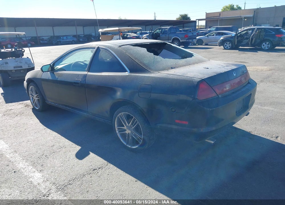 1998 HONDA ACCORD LX V6 VIN: 1HGCG2245WA001878