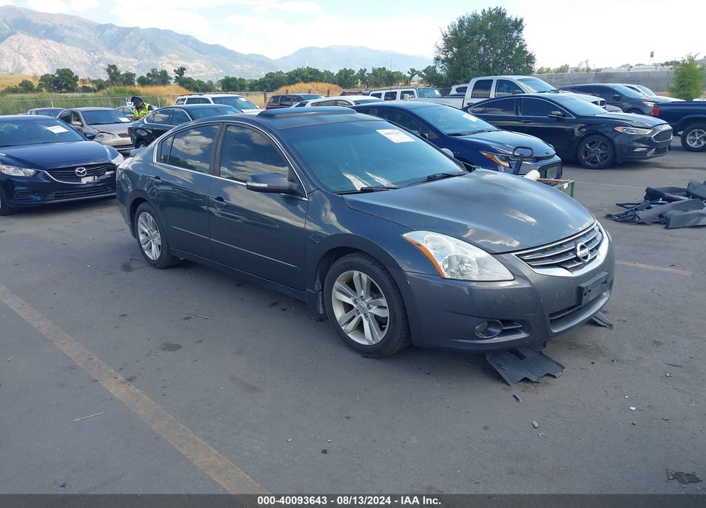 2011 NISSAN ALTIMA 3.5 SR VIN: 1N4BL2AP9BN467016