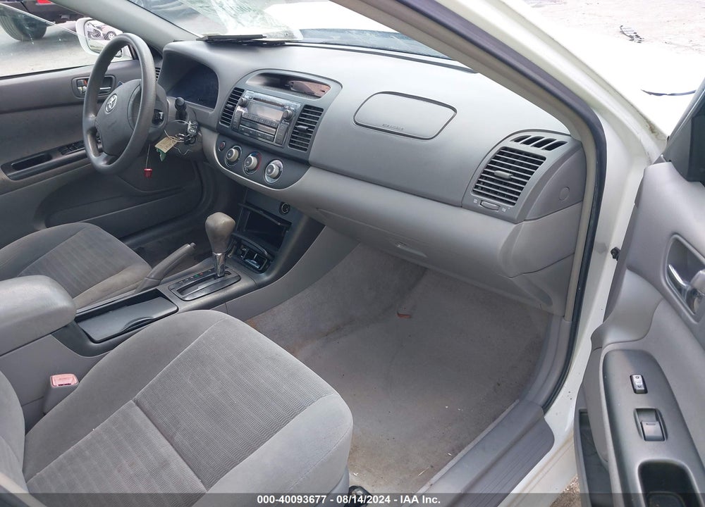 2005 TOYOTA CAMRY LE VIN: 4T1BE32K15U435390