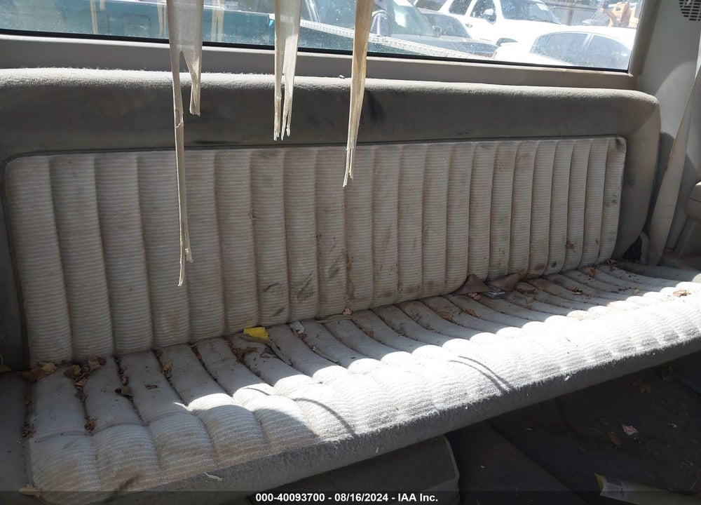 1994 GMC SIERRA C2500 VIN: 1GTGC29F8RE523663