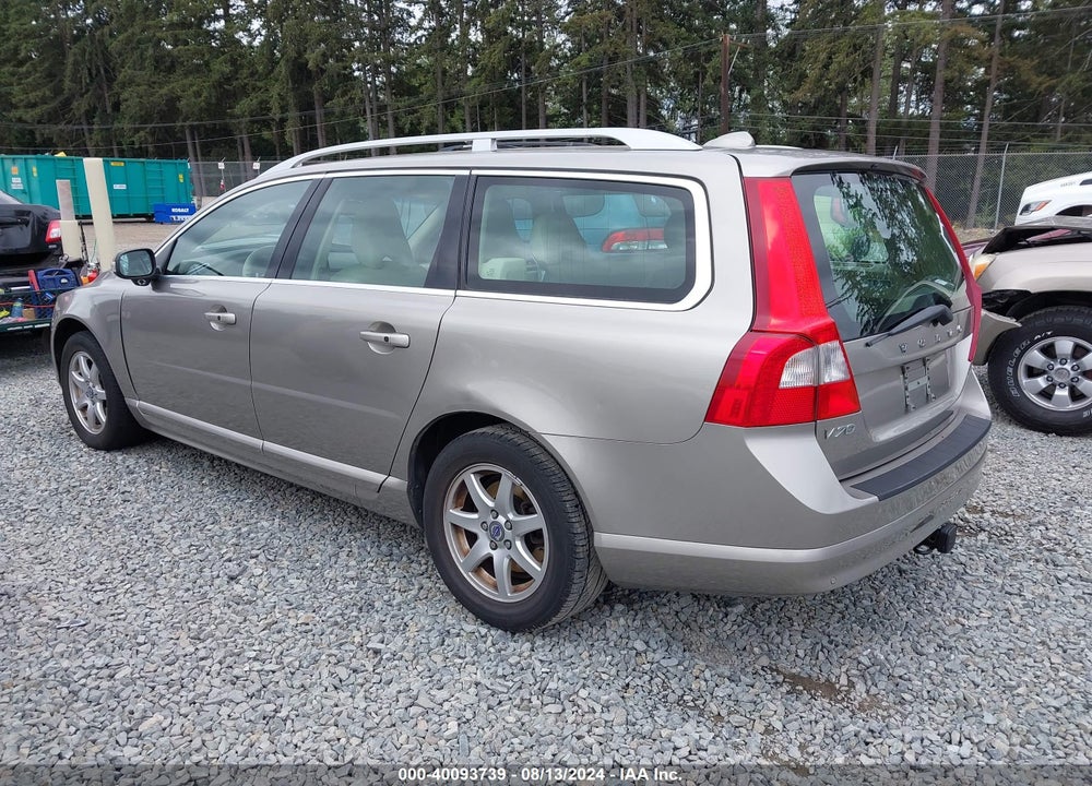 2010 VOLVO V70 3.2/3.2 R-DESIGN VIN: YV1960BW0A1136545