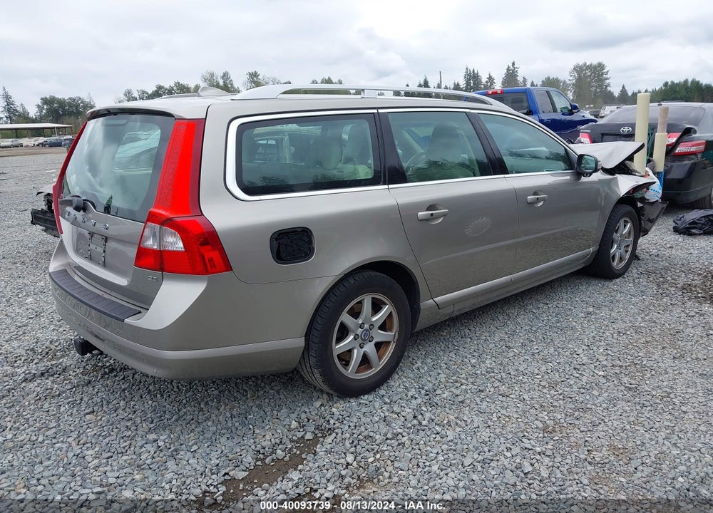 2010 VOLVO V70 3.2/3.2 R-DESIGN VIN: YV1960BW0A1136545