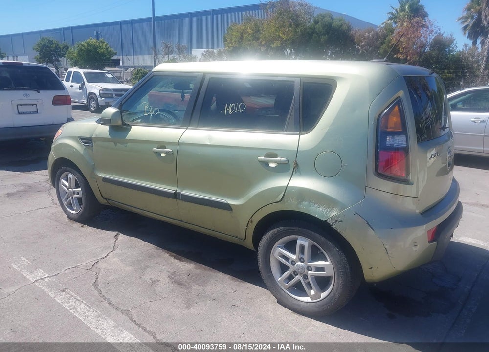2011 KIA SOUL VIN: KNDJT2A27B7241006
