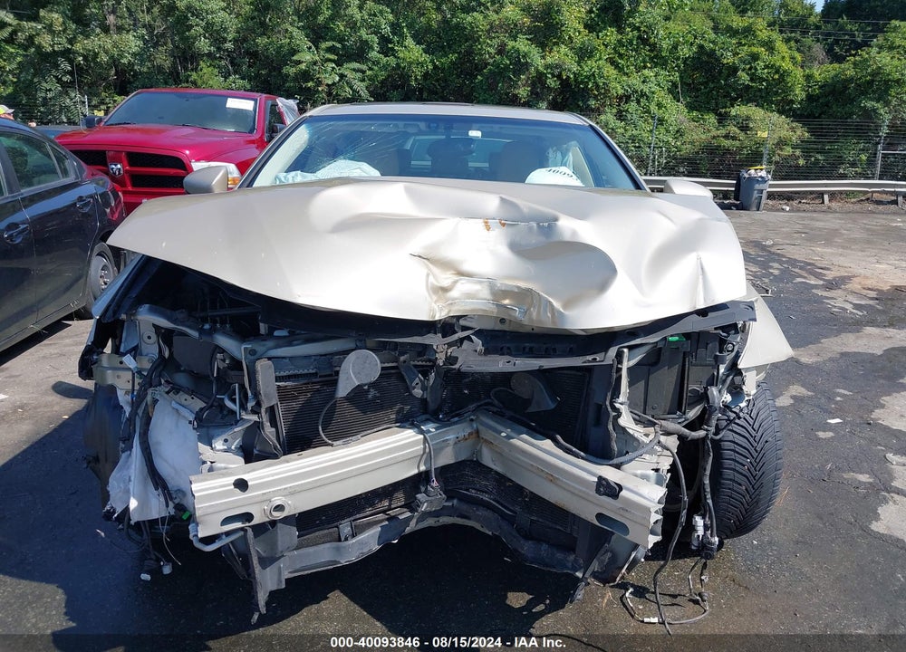 2015 LEXUS ES 350 VIN: JTHBK1GG5F2157594