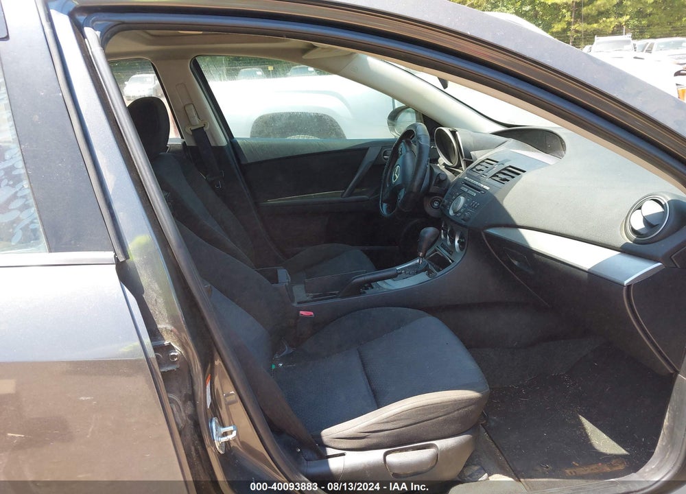 2010 MAZDA 3 I TOURING VIN: JM1BL1SF0A1210925