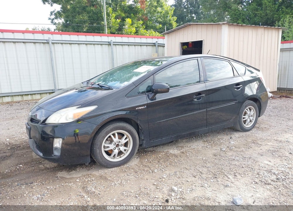 2011 TOYOTA PRIUS TWO VIN: JTDKN3DU3B1417831