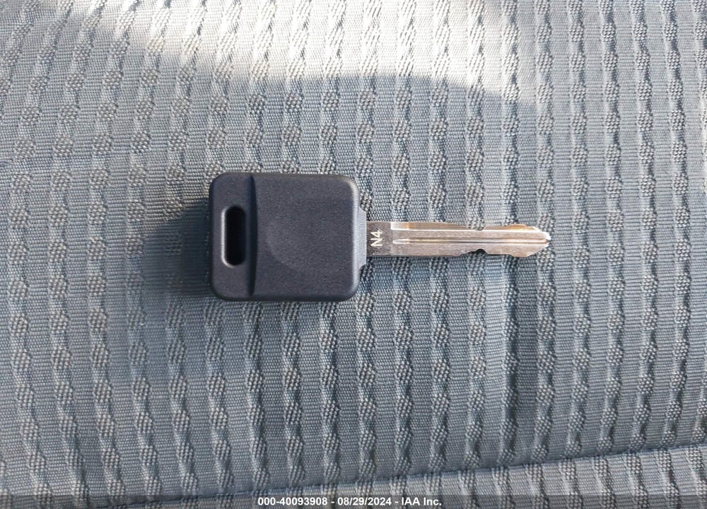 2007 NISSAN TITAN SE VIN: 1N6AA07A57N209955